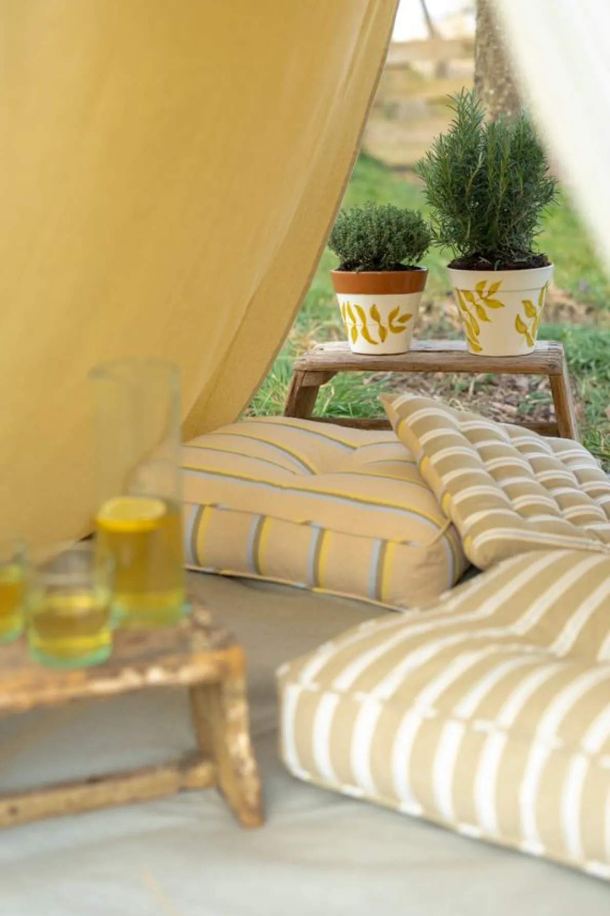 Bloempot, terracotta, geel bladsilhouet, Ø 19 cm