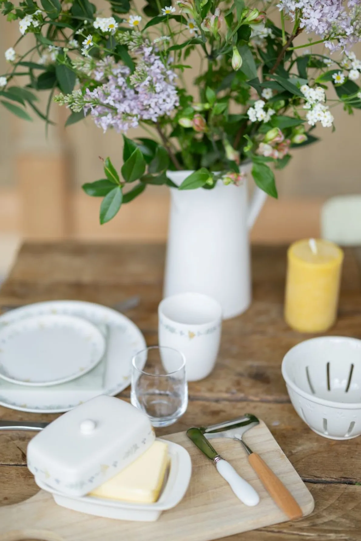 Botermesje, roestvrij staal met porselein, 13,5 cm