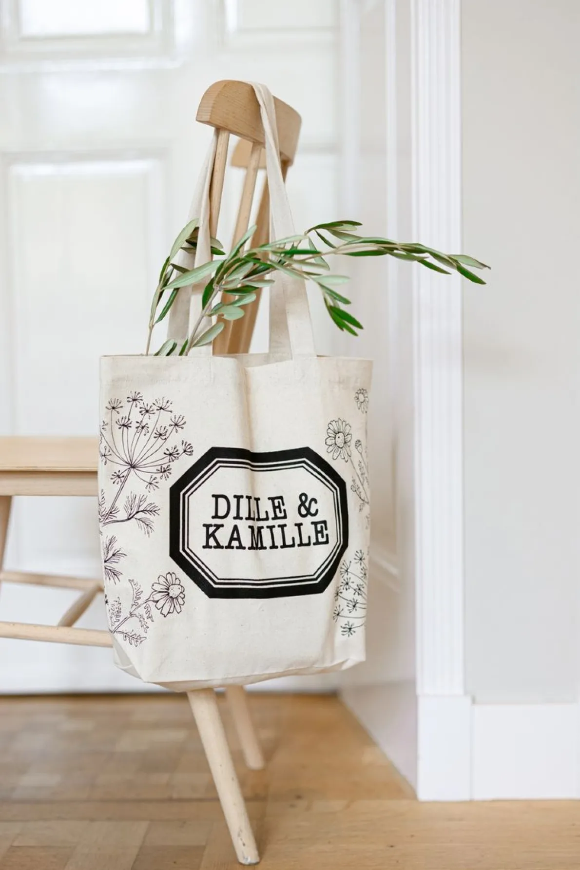 Canvas tas, Dille & Kamille, gerecycled katoen, limited edition, groot, 40 x 50 x 10 cm