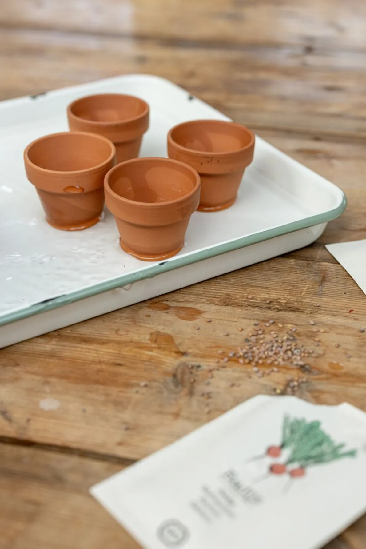 Dienblad, emaille, groengrijs/wit, 31 x 27 cm