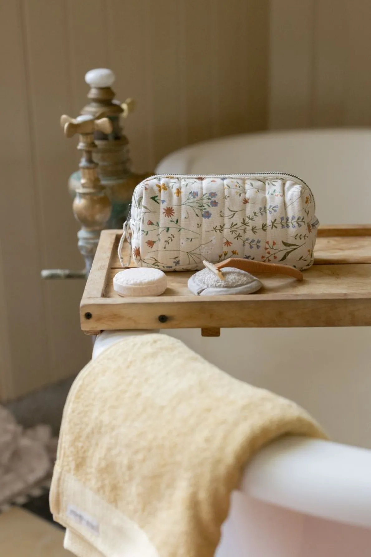 Etui, katoen, veldbloemen