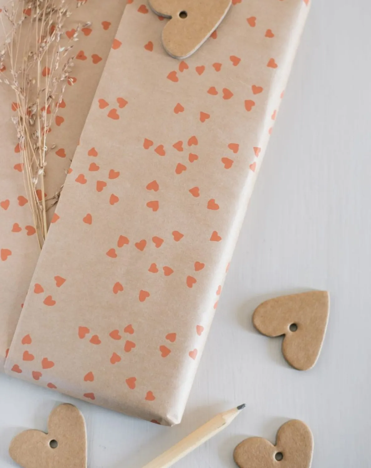 Inpakpapier, hartjes 70 x 250 cm