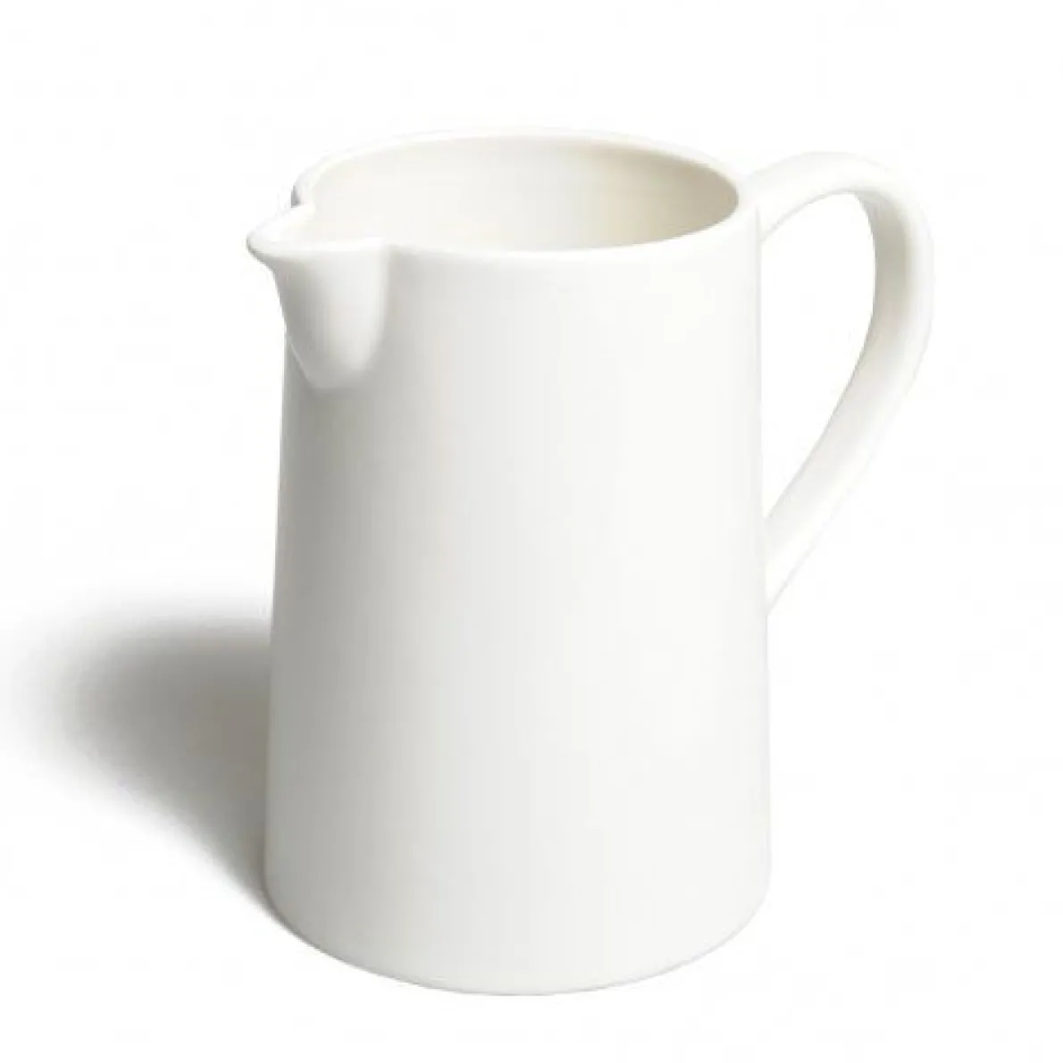 Kan, porselein, hoogte 14 cm