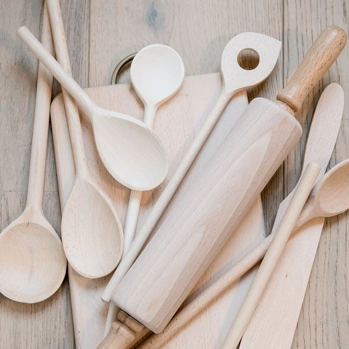 Pollepel, beukenhout, 20 cm