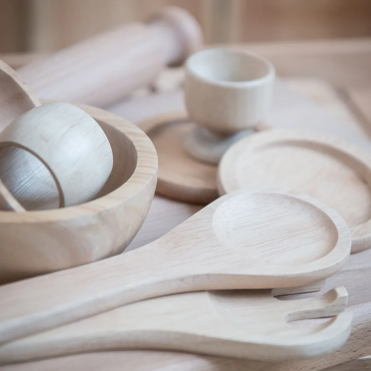 Schaaltje rubberhout, rond, Ø 9 cm