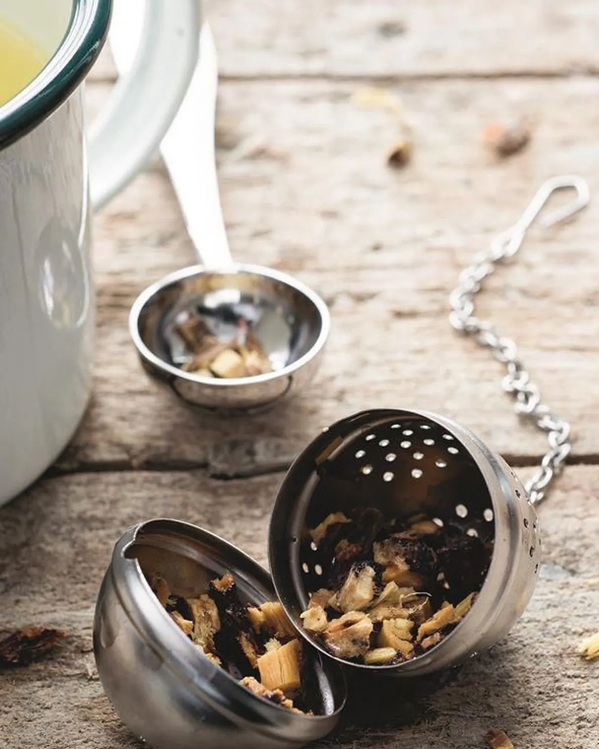 Thee-ei, klein, roestvrij staal