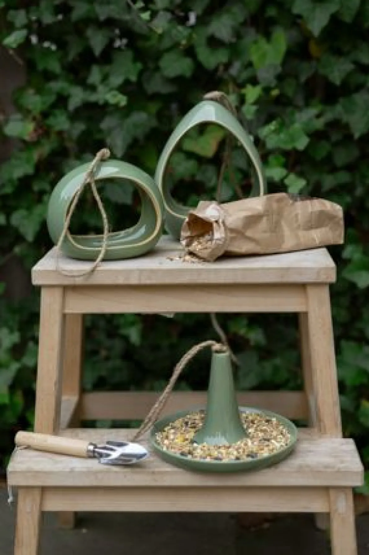 Vogelvoeder, aardewerk, groen