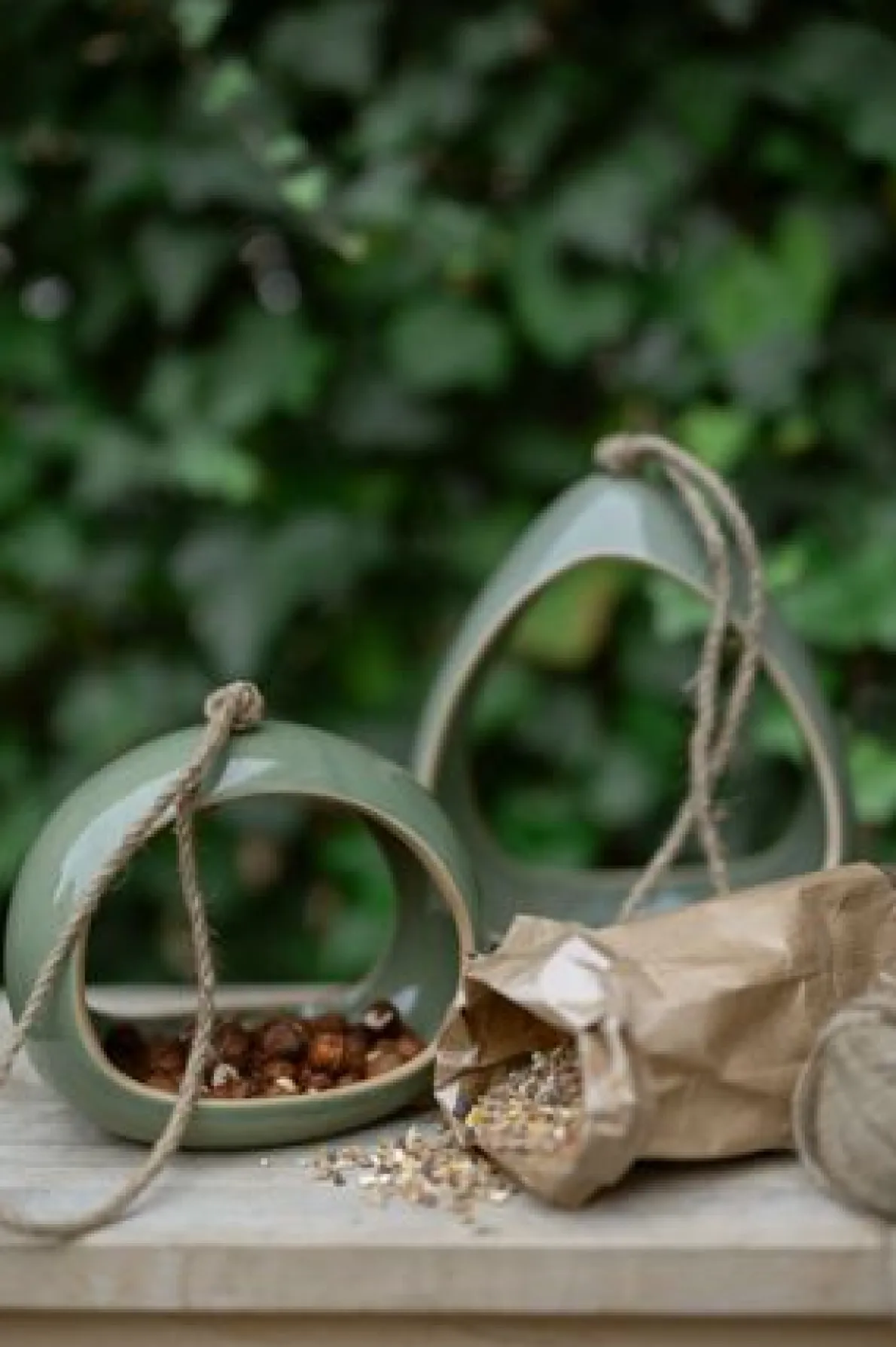 Vogelvoeder, porselein, groen, klein