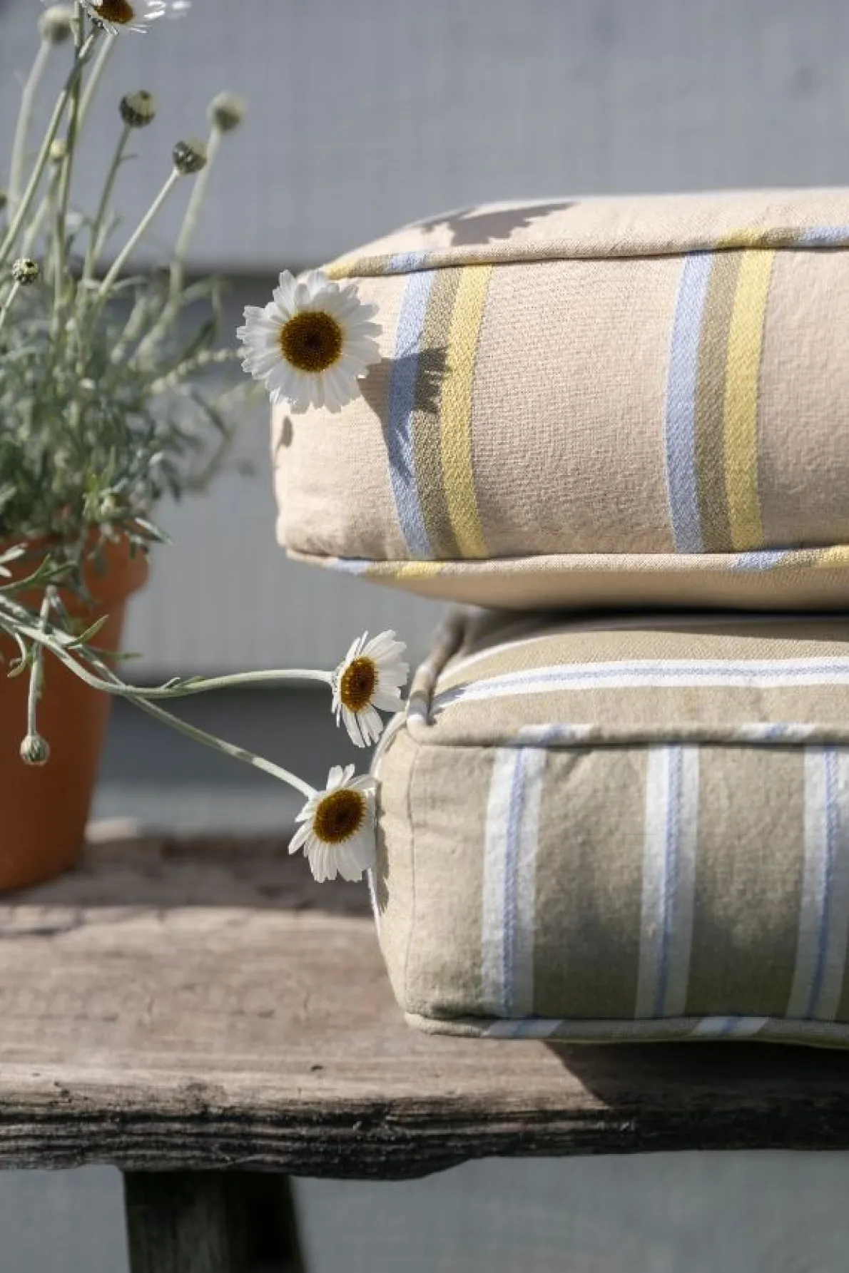 Zitmatras, GOTS bio-katoen, zand gestreept, 50 x 50 cm